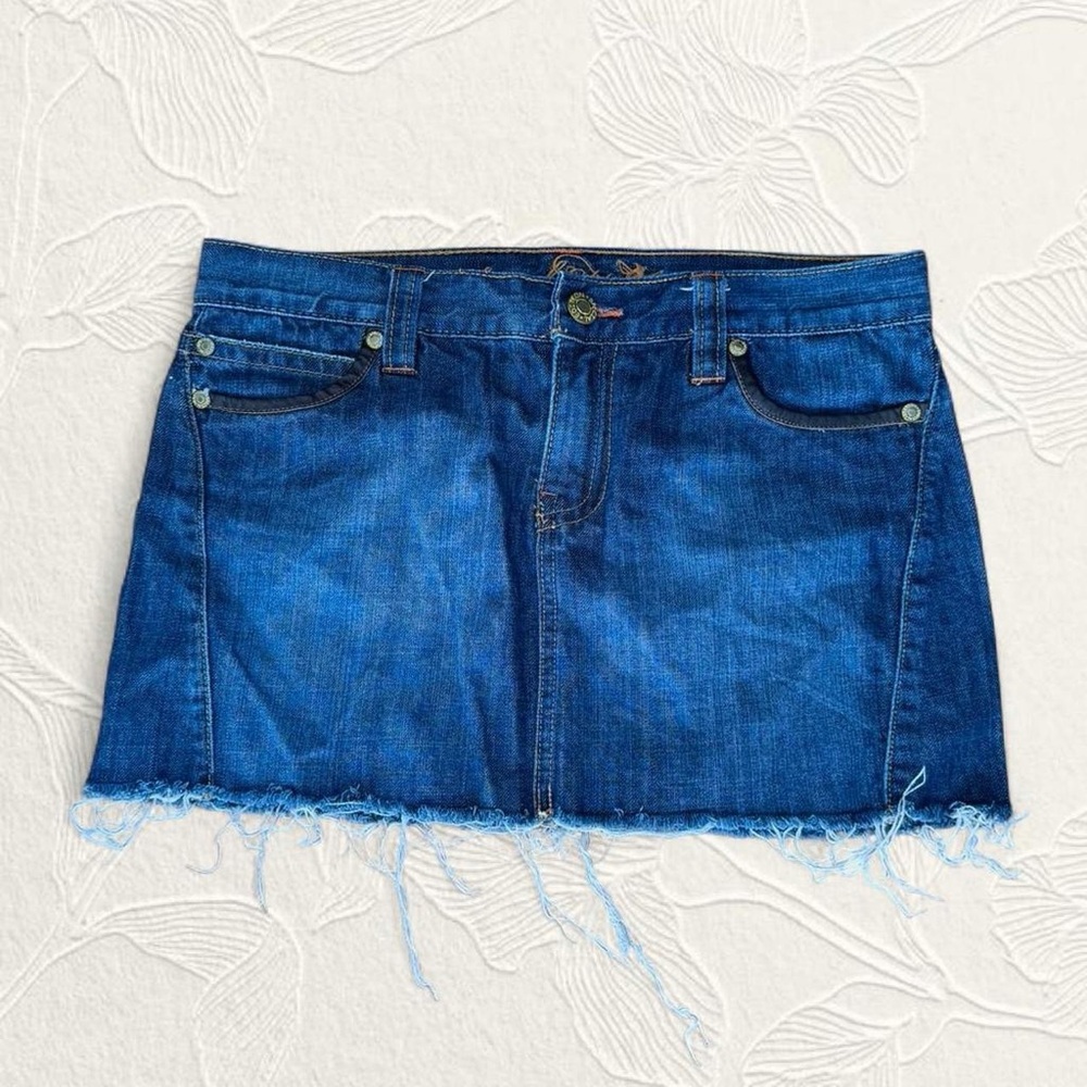 Old Navy Special Edition Mini blue denim skirt with frayed hem size 8